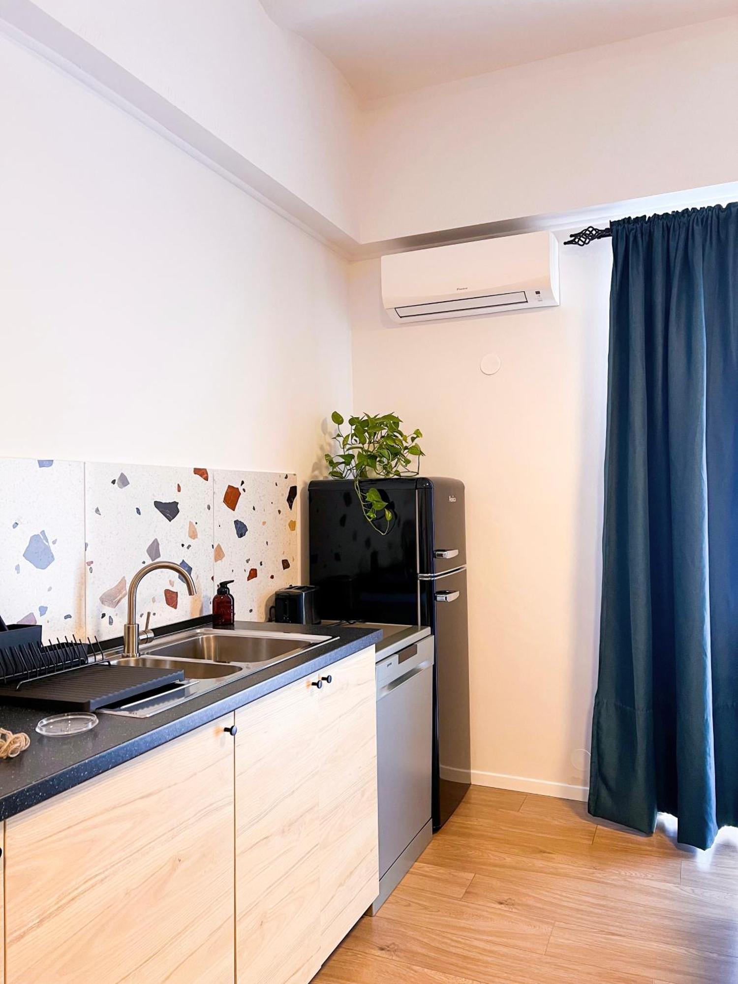 אידריה Aumetz Square Apartment מראה חיצוני תמונה